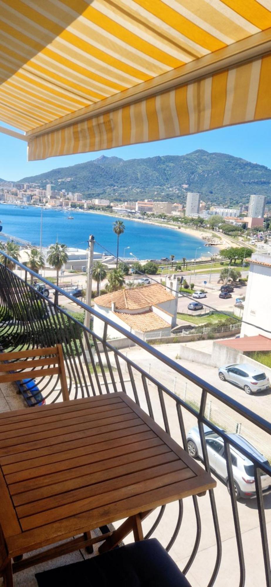 Magnifique Appartement Avec Balcon Vue Mer A L'Entree D'Ajaccio アジャクシオ エクステリア 写真